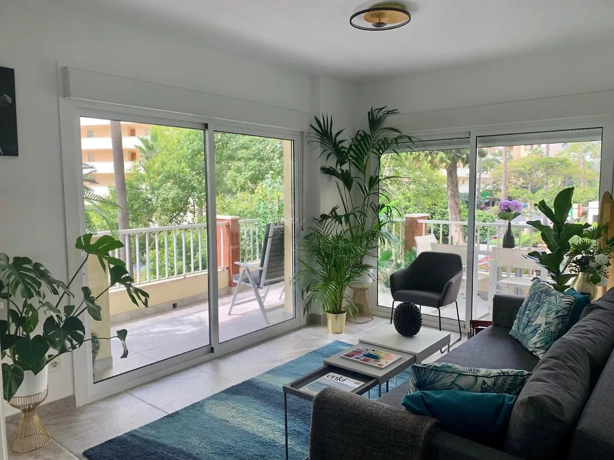 Neptuno Beachfront Apartments Marbella Spain