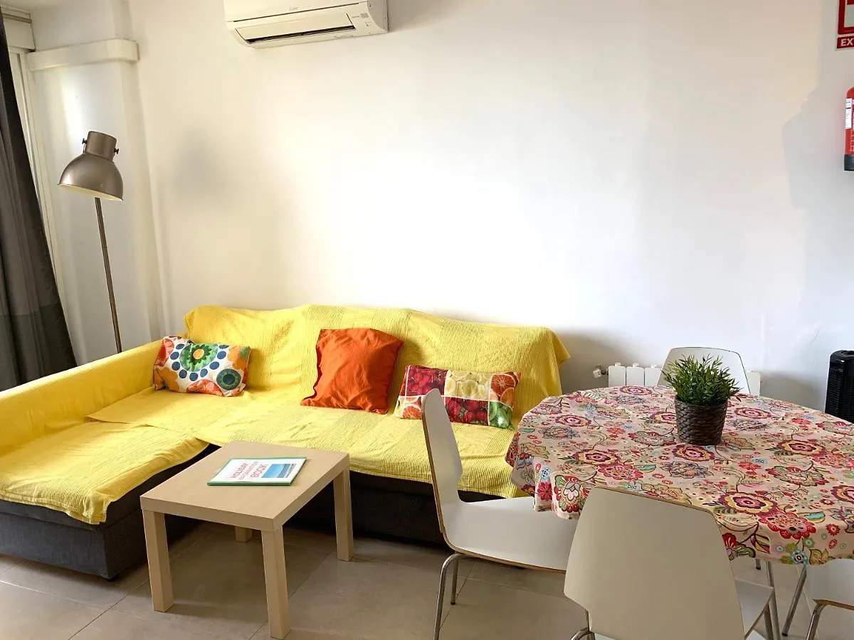 Neptuno Beachfront Apartments Marbella