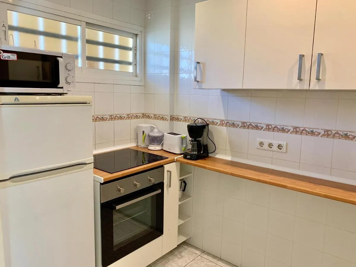 Neptuno Beachfront Apartments Marbella